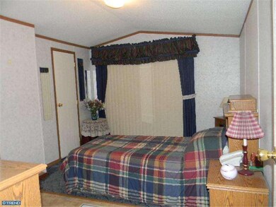 508 Crane St, Paulsboro, NJ 08066 - photo 6