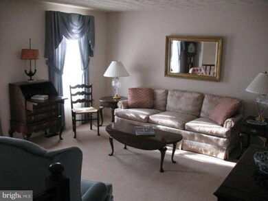 9066 Waltham Woods Rd, Parkville, MD 21234 - photo 6