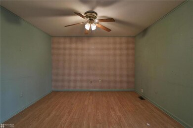 1239 Meadowview Cir, Lansdale, PA 19446 - photo 6