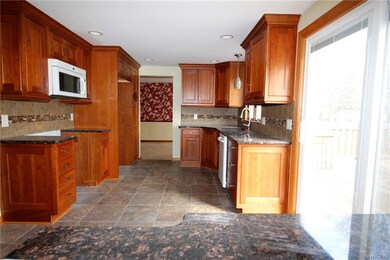 7259 Norman Rd, North Tonawanda, NY 14120 - photo 7