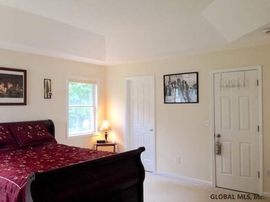 11 Twinflower Ct, Ballston Spa, NY 12020 - photo 5