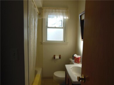 Full Bath.