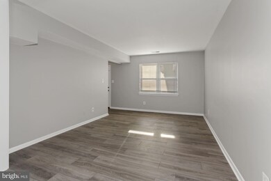 8210 Wycliffe Ct, Manassas, VA 20109 - photo 6