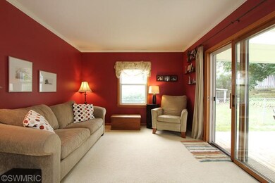 1030 Arlington St NE, Grand Rapids, MI 49505 - photo 2