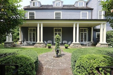 27 Country Club Rd, Ridgefield, CT 06877 - photo 7