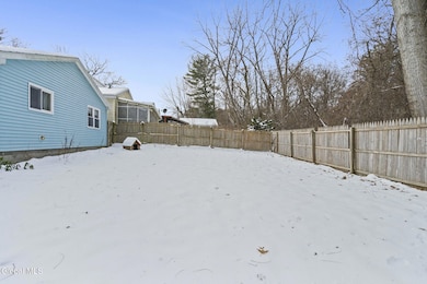 289 Donald Ave, Schenectady, NY 12304 - photo 6