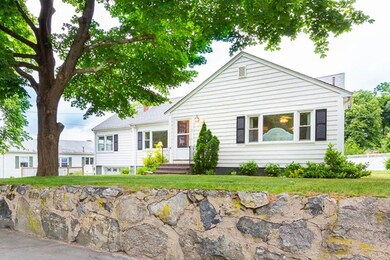 7 Cordis St, Wakefield, MA 01880 - photo 3