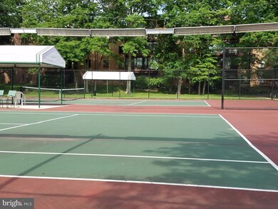 Heather Ridge unit 105, Baltimore, MD 21209 - photo 2