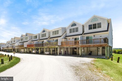 7220 Fiddler Bay Ln, Chincoteague Island, VA 23336 - photo 2