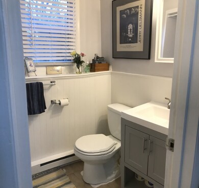 35 Mill Pond Rd unit A, Durham, NH 03824 - photo 3