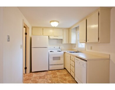 119 Littleton Rd unit 4-3BR, Ayer, MA 01432 - photo 2