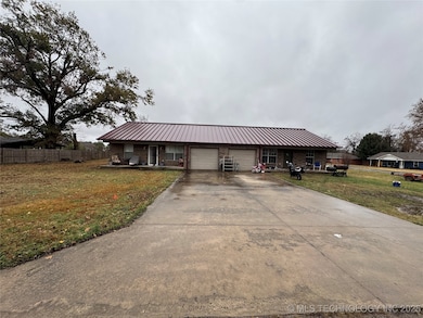 105 E Cedar Ave, Fort Gibson, OK 74434 - photo 3