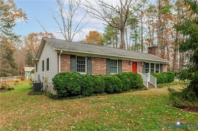 1976 Essex Mill Rd, Dunnsville, VA 22454 - photo 3