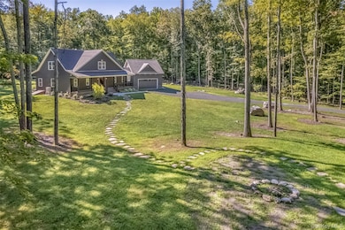 621 Decker Rd, Wallkill, NY 12589 - photo 2