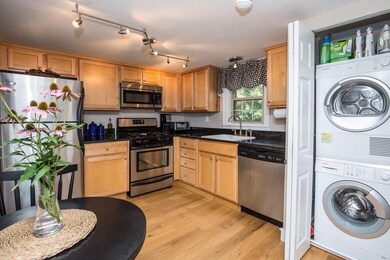 20 Horton St unit 4, Newburyport, MA 01950 - photo 4