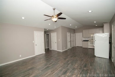 1228 E Jackson Ave N, Sapulpa, OK 74066 - photo 3