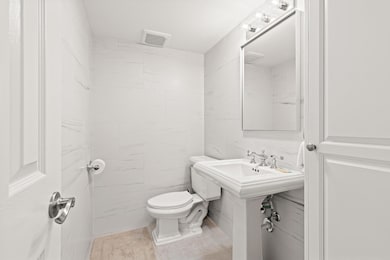 011-4735 Huron Dr-MLS