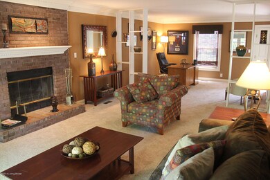 03 - Great Room View 1