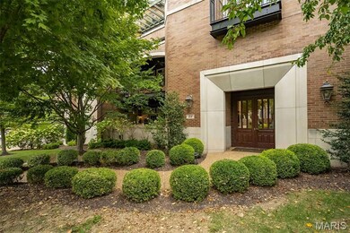 23 Brighton Way unit 100, Saint Louis, MO 63105 - photo 2