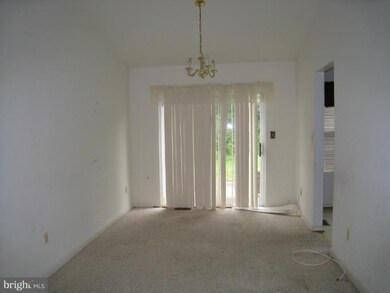 3410 Christopher Ct, Windsor Mill, MD 21244 - photo 4