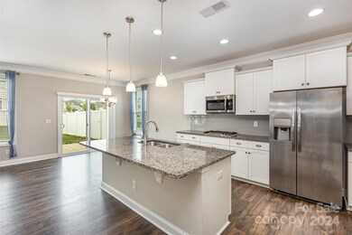 1504 Cambria Ct, Lake Wylie, SC 29710 - photo 6