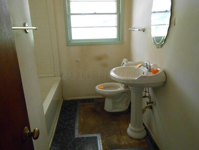 4 bath