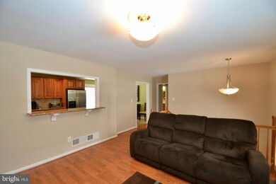 4013 Robin Hood Way, Sykesville, MD 21784 - photo 6