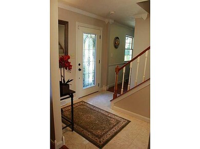 Entry/Foyer.