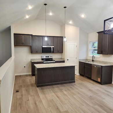 804 E Elm St, Ozark, MO 65721 - photo 6