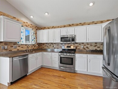 5112 S Lisbon Way, Centennial, CO 80015 - photo 5