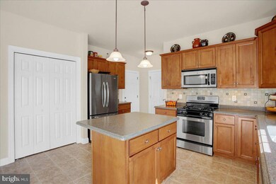 371 Constitution Ave, Reading, PA 19606 - photo 6