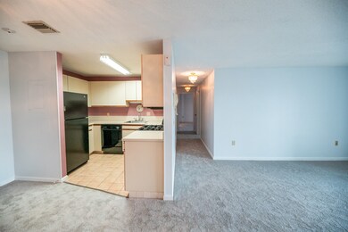 4234 N Main St unit 2G3, Fall River, MA 02720 - photo 4