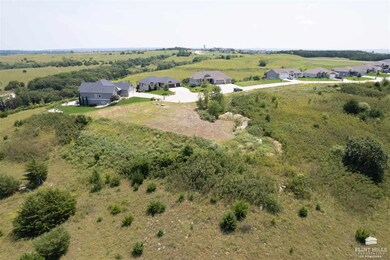 304 Ledgestone Ridge Ct, Manhattan, KS 66503 - photo 6