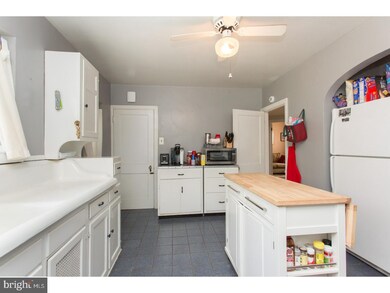 380 Fairfax Rd, Drexel Hill, PA 19026 - photo 6