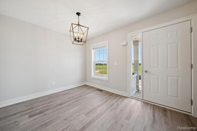 53761 Champlain St, Macomb, MI 48042 - photo 6