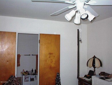 #1 BED ROOM 14X20
