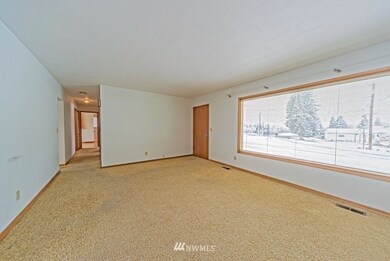 1804 Glen St NE, East Wenatchee, WA 98802 - photo 6