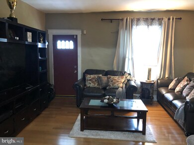 218 Hamilton Ave, Darby, PA 19023 - photo 6