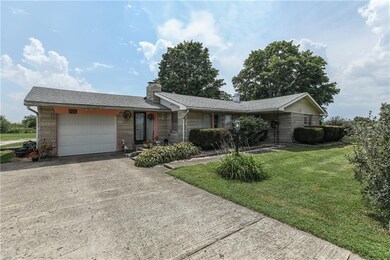 7359 E 400 S, Franklin, IN 46131 - photo 2