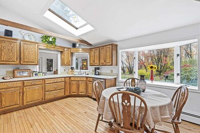 11 William Cir, Stratham, NH 03885 - photo 3