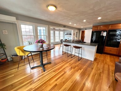 39 Highland Ave unit 2, Arlington, MA 02476 - photo 2