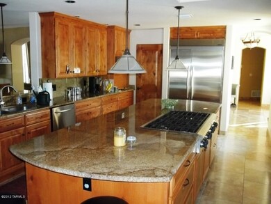 9340 N Calle El Milagro, Tucson, AZ 85704 - photo 7