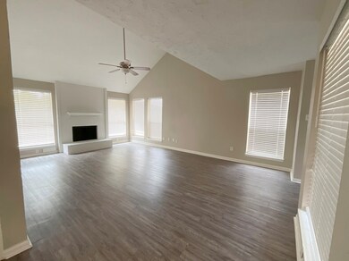 3643 Storm Creek Dr, Houston, TX 77088 - photo 7