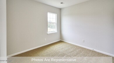 Cali_Dark_Cabinets04