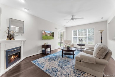 Gas fireplace in corner of