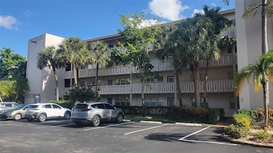 2002 Granada Dr unit G2, Coconut Creek, FL 33066 - photo 2