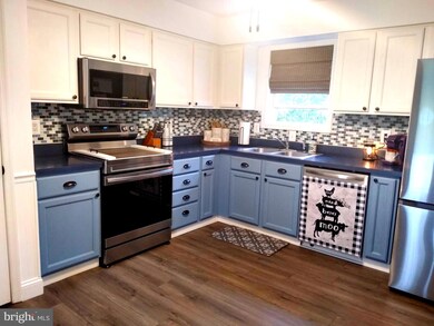 10878 Rugby Dr, Bealeton, VA 22712 - photo 6