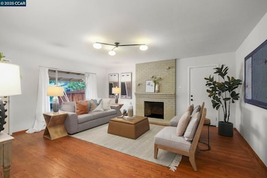 1867 Toyon Dr, Concord, CA 94520 - photo 5