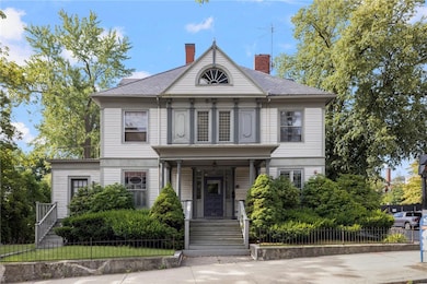 165 Waterman St unit 2, Providence, RI 02906 - photo 2