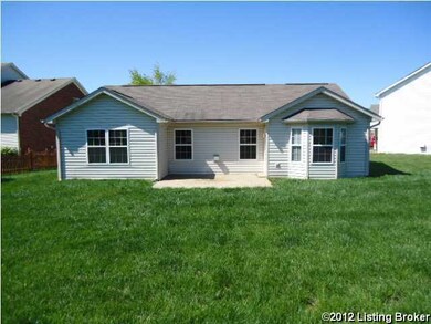 8521 Missionary Ct, Louisville, KY 40291 - photo 2